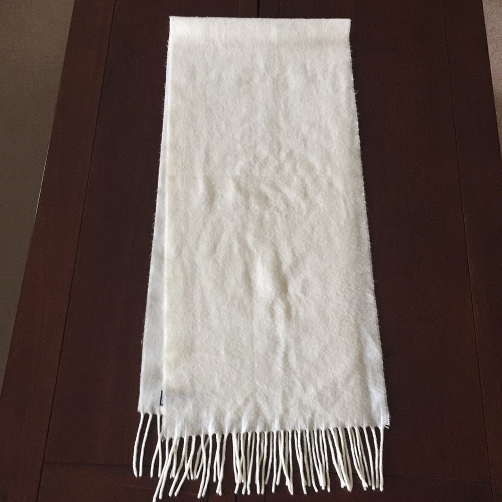 SCARF NWOT